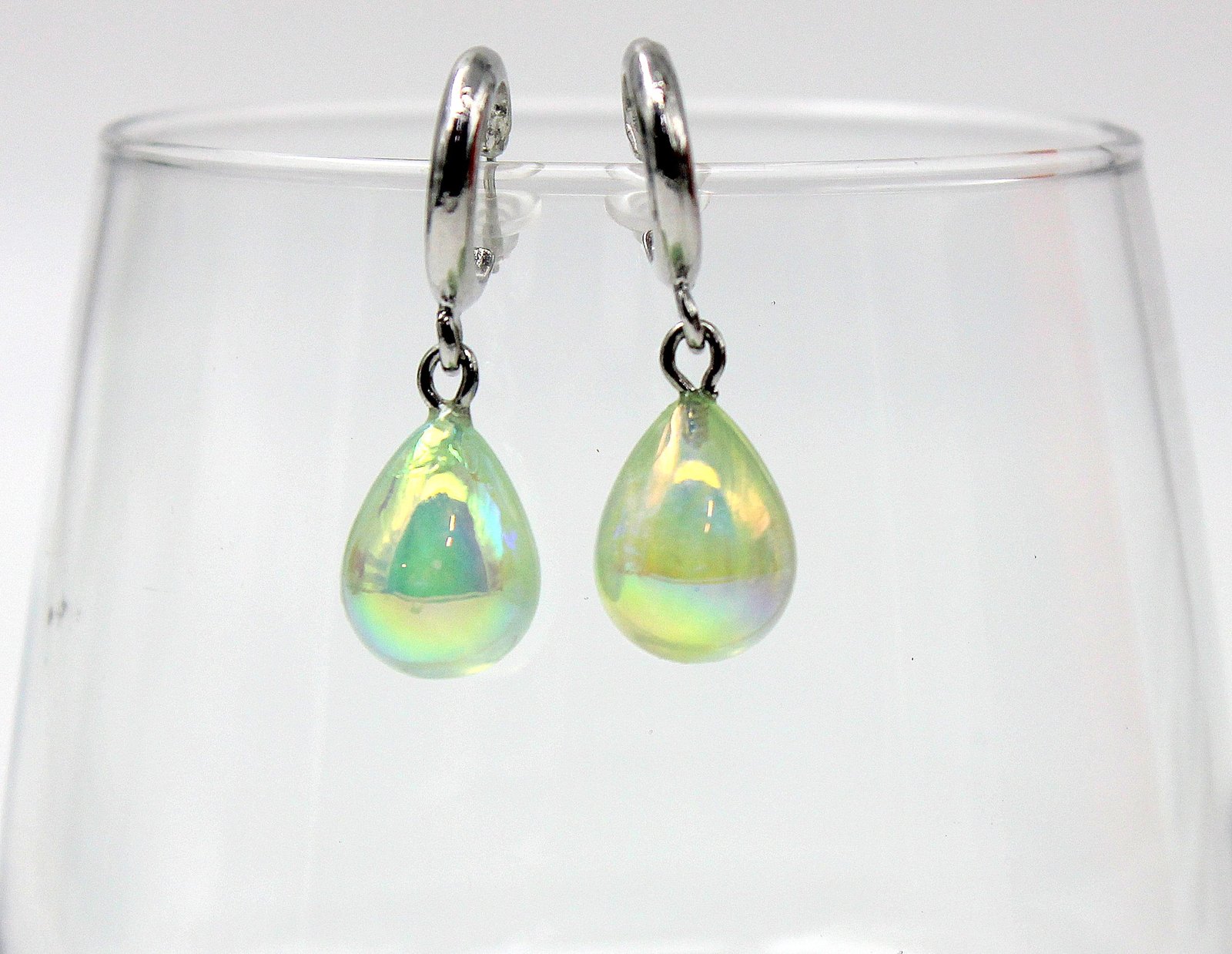 PEARL CLASSIC DROP EARING