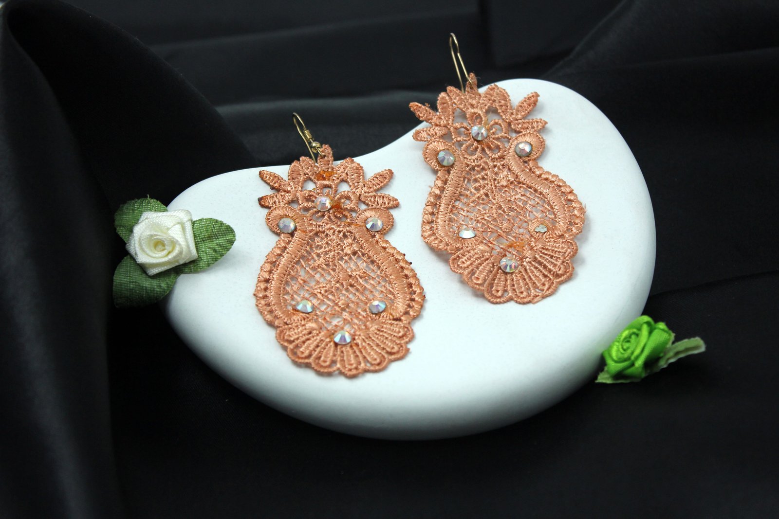 CROCHET DROP  EARINGS